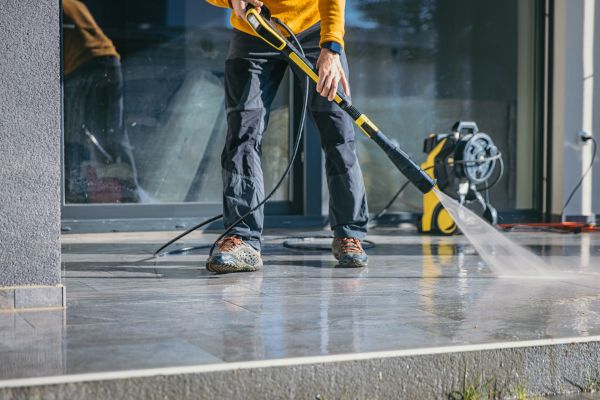 Concrete Cleaning Service